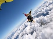 雷火电竞app-黄金时代陨落前夜，莫德里奇一记惊雷与法兰西的冷静处决