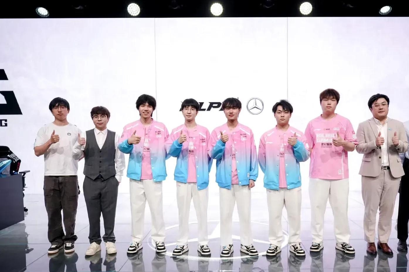 IG碾压CLG,BDD成为全场焦点淘汰赛3:0(洛杉矶) IG碾压CLG,BDD成为全场焦点淘汰赛3:0(洛杉矶)