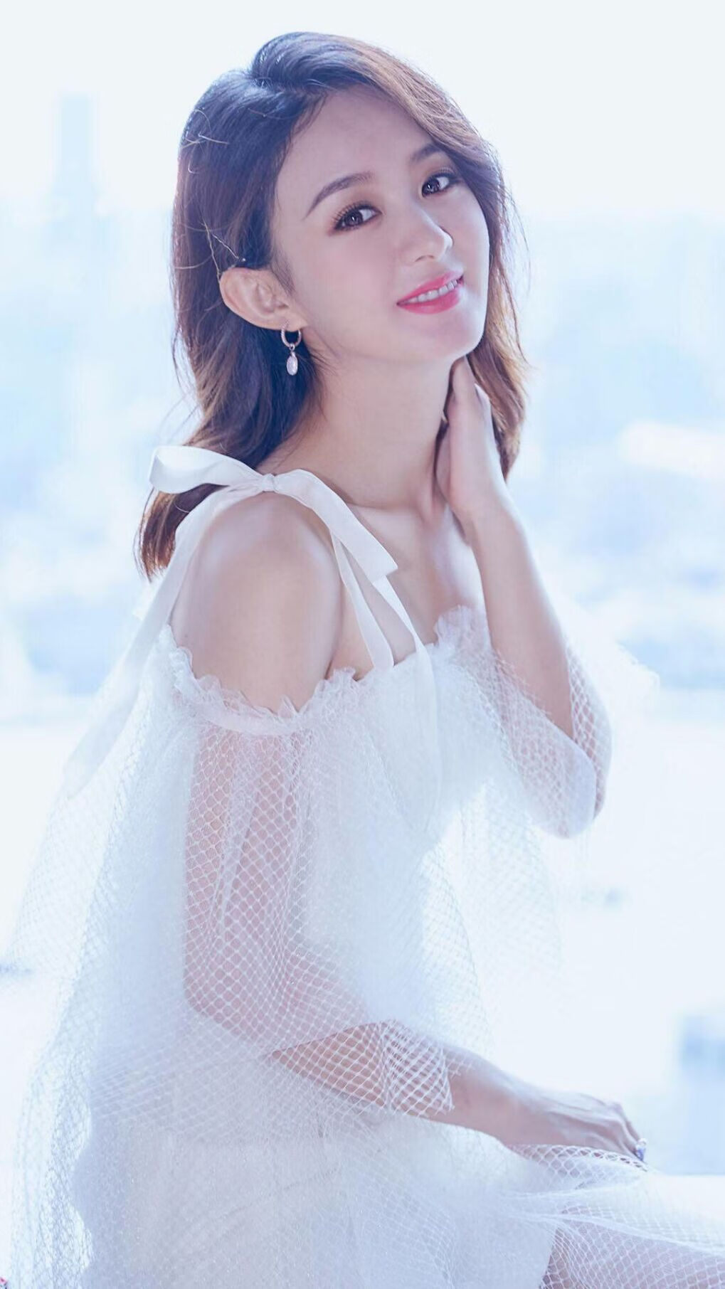 寂静中的指挥家，本泽马，在伯纳乌之夜奏响全队命运的交响乐章